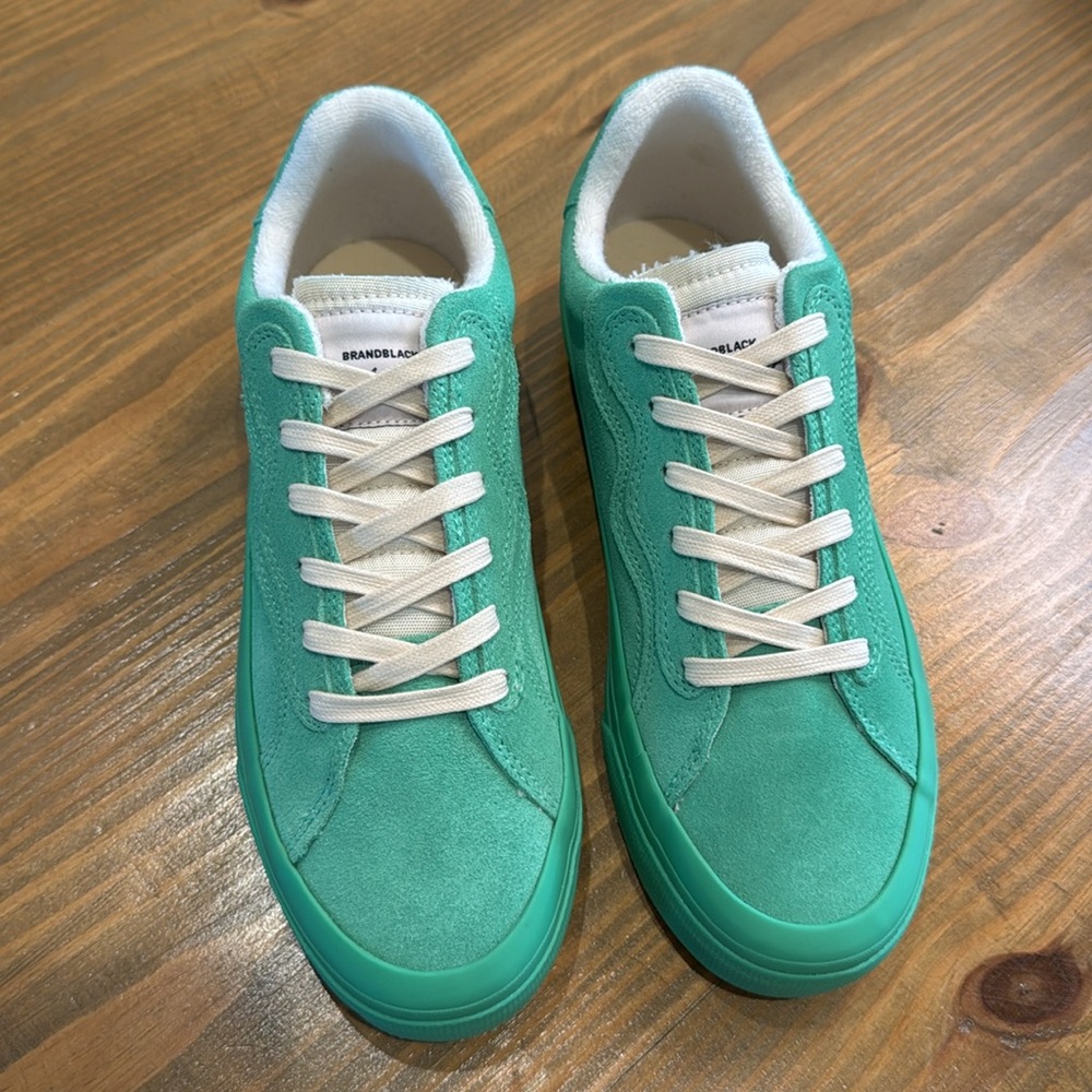 Brandblack Los Angeles men’s NO NAME sneaker Kelly green cream 8.5 dust-bag box